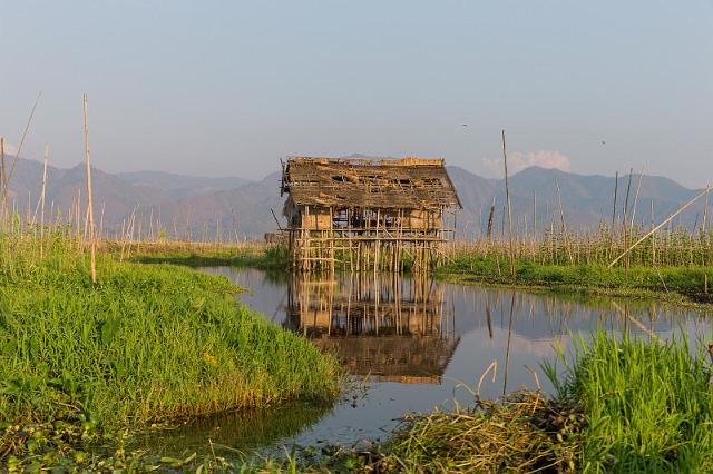 120 Inle Lake.jpg